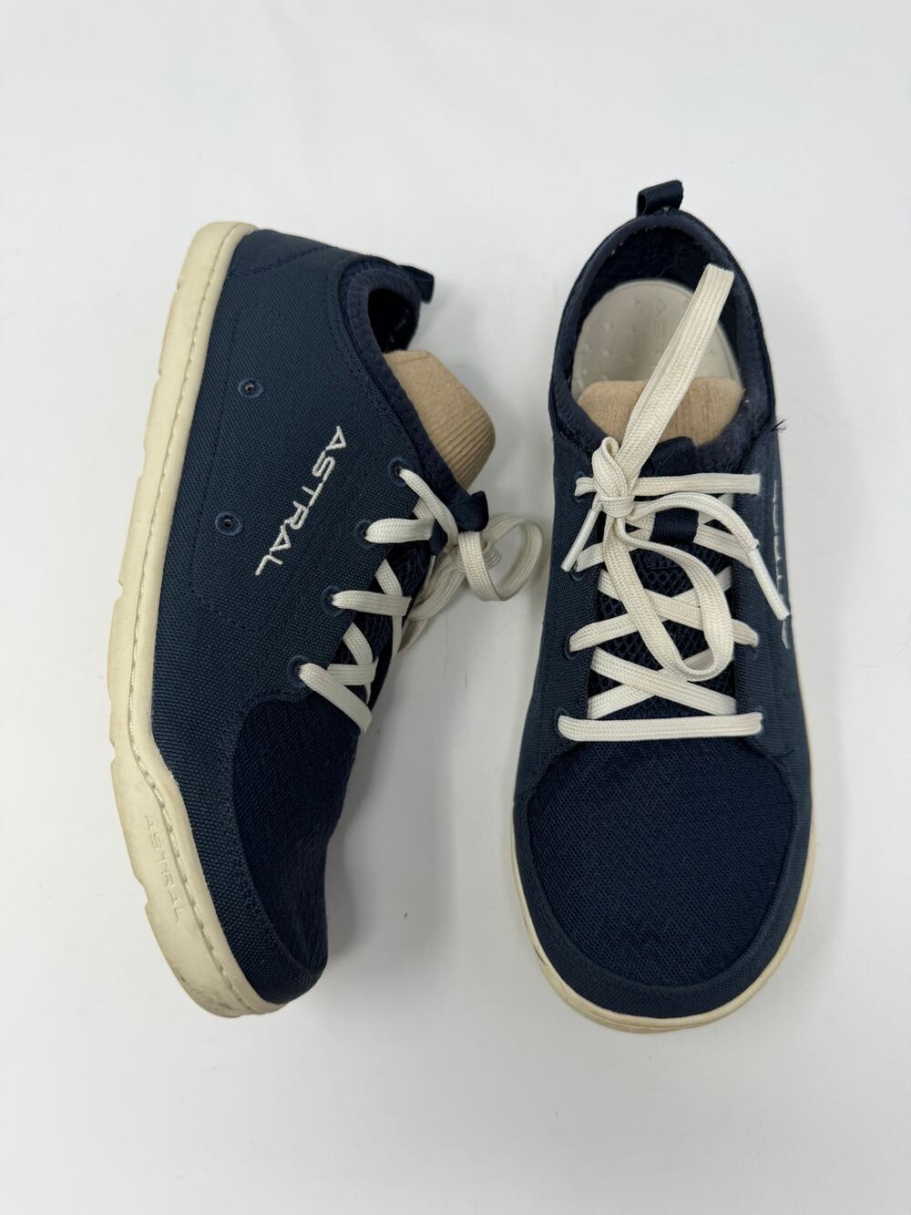 ASTRAL Women's Loyak Sneakers in Navy and White Size 9